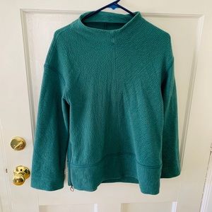 Lululemon mock neck pull over sweater with zipper